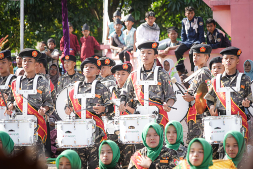 Pacu Jalur Resmi Star , Bupati Suhardiman Amby Buka Acara Dihiasi Marching Band Imam Saleh