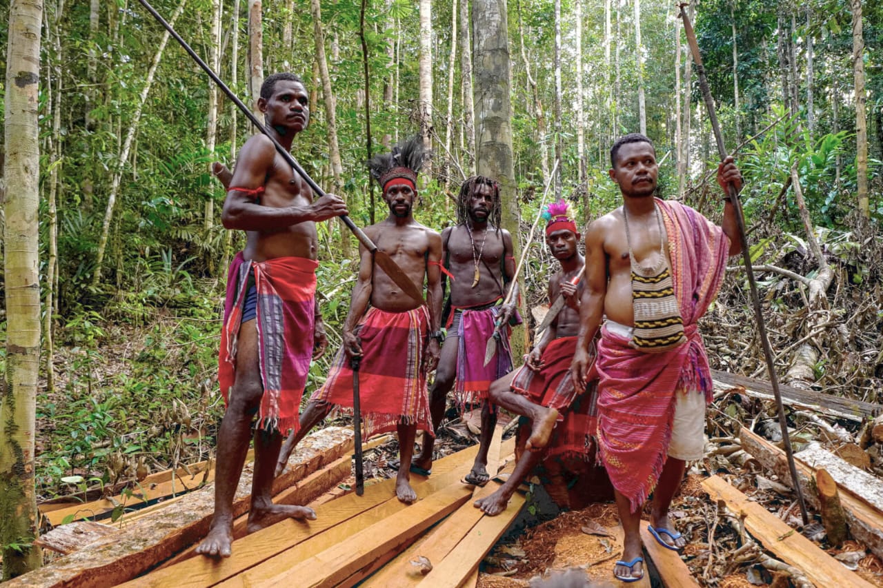 Hutan Adat Dikejar Target 1,4 Juta Hektare, Masyarakat Adat Jangan Lagi Jadi Penonton